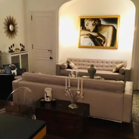 Apartamento Charming With Eiffel Tower View *